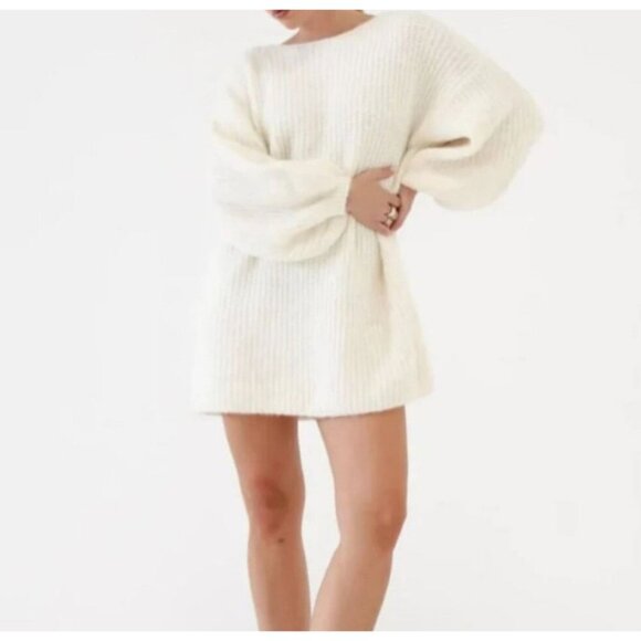 New Rumored - S - Milkshake Mini Dress White Coquette Soft Knit Oversized Casual - Picture 2 of 8